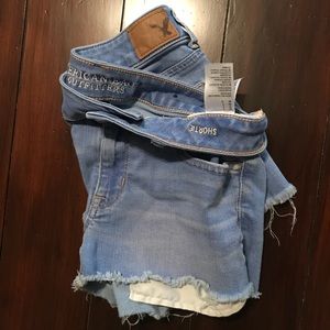 American Eagle Outfitters super stretch shorts